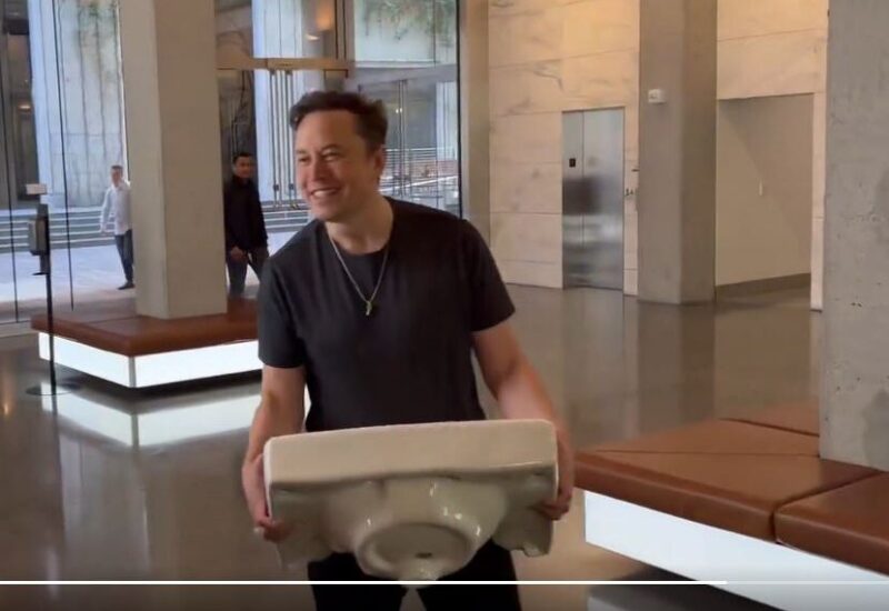Elon Musk. CON $ 44 MILIARDI TWITTER E’ SUO