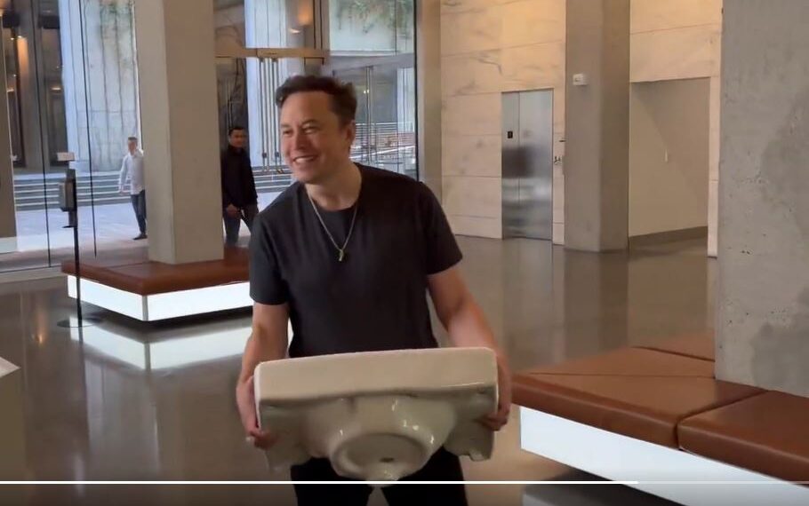 Elon Musk. CON $ 44 MILIARDI TWITTER E’ SUO