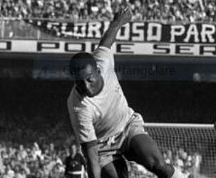 PELE’, IL CUORE DELLO SPORT SI E’ SPENTO